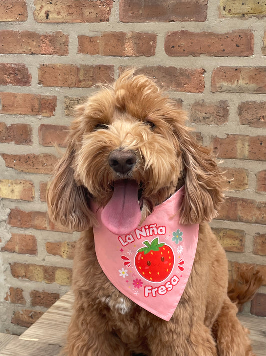 La Niña Fresa Dog Bandana